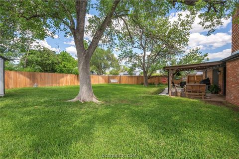 Tiny photo for 2305 Hillside Drive, Bryan, TX 77802 (MLS # 26004201)