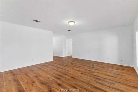 Tiny photo for 1211 King Arthur Circle, College Station, TX 77840 (MLS # 26002581)