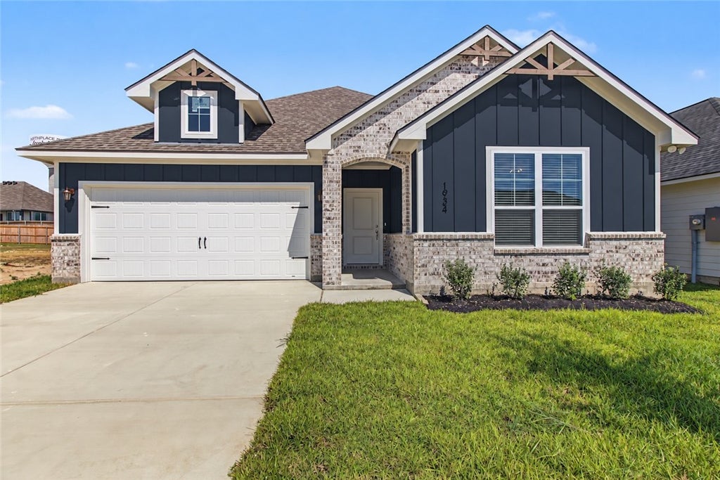 Photo of 1934 Stubbs Drive, Bryan, TX 77807 (MLS # 26011708)