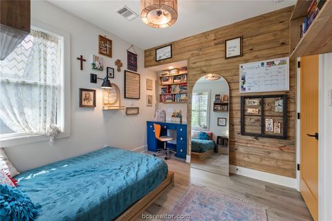 Tiny photo for 215 Woodforest Lane, Franklin, TX 77856 (MLS # 26004535)