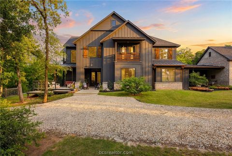 Tiny photo for 215 Woodforest Lane, Franklin, TX 77856 (MLS # 26004535)