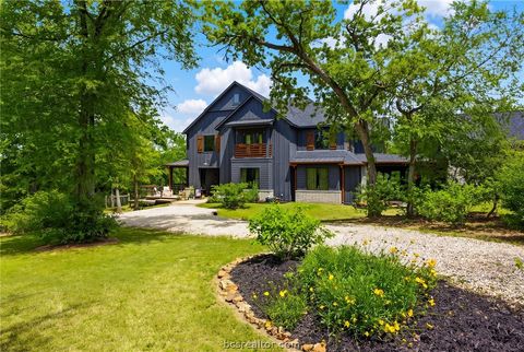 Tiny photo for 215 Woodforest Lane, Franklin, TX 77856 (MLS # 26004535)