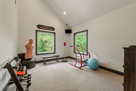 Tiny photo for 215 Woodforest Lane, Franklin, TX 77856 (MLS # 26004535)