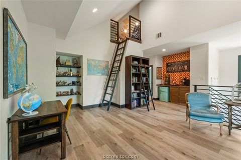 Tiny photo for 215 Woodforest Lane, Franklin, TX 77856 (MLS # 26004535)