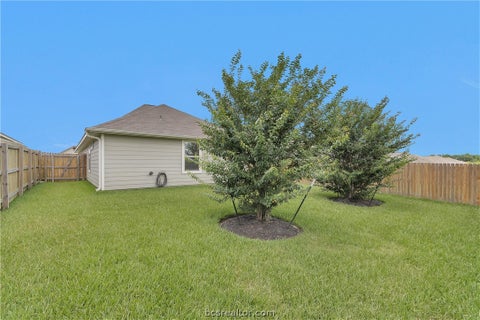 Tiny photo for 121 Dove Landing Court, Navasota, TX 77868 (MLS # 26007202)