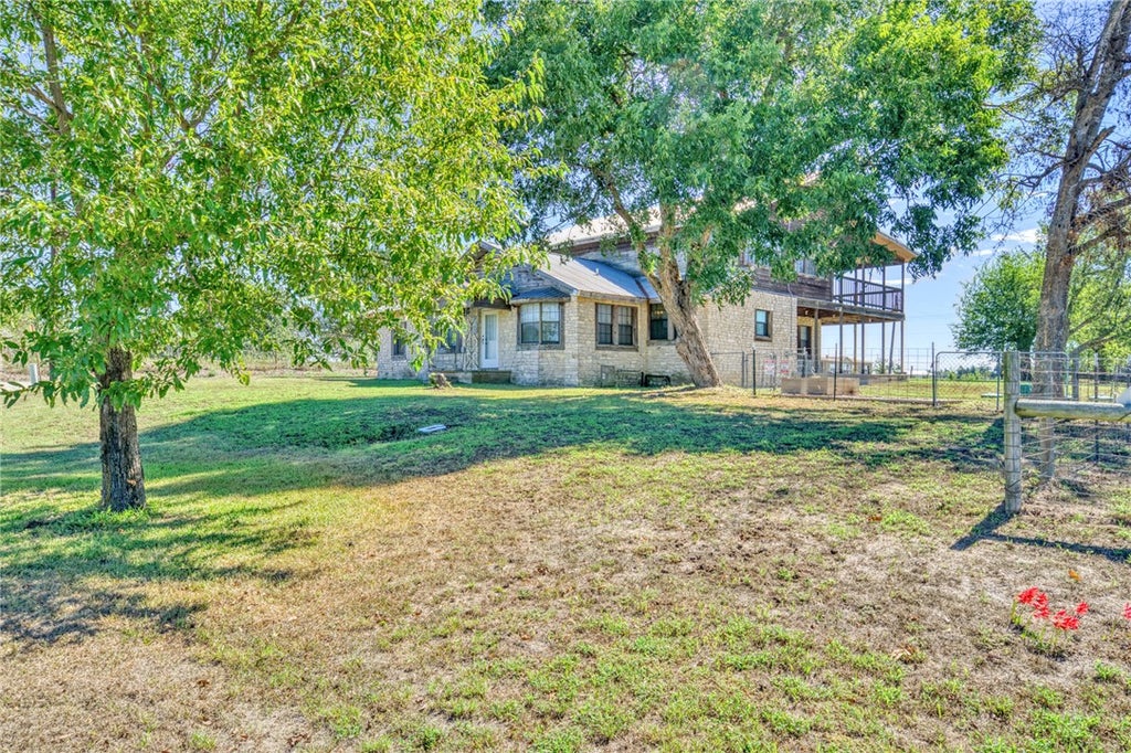 Photo of 1755 COUNTY ROAD 267, Cameron, TX 76520 (MLS # 26012035)