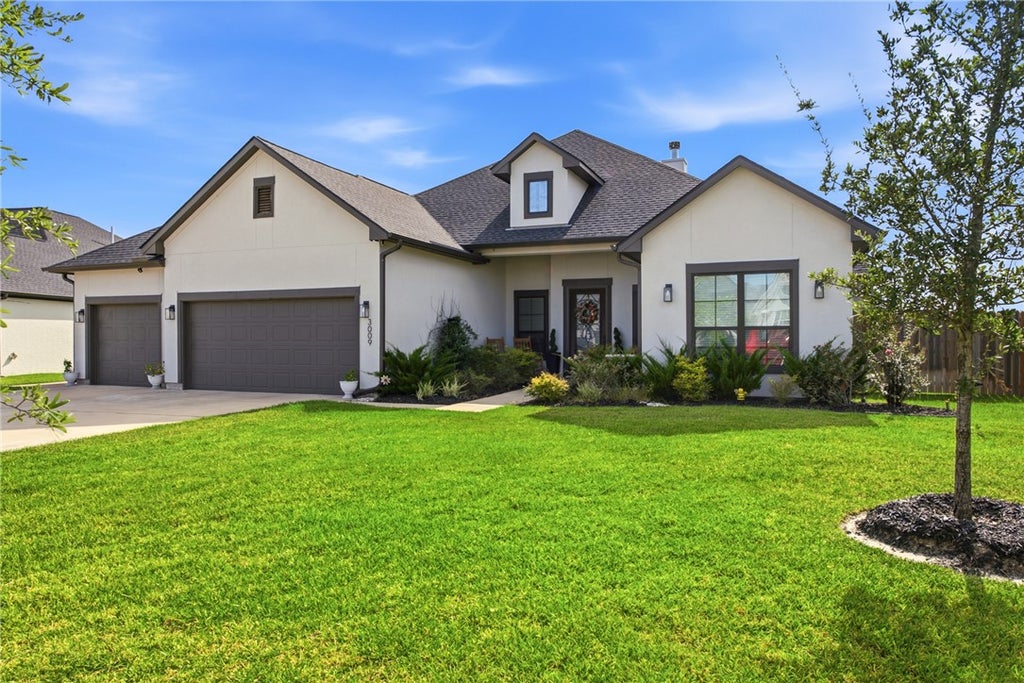 Photo of 3009 Wolfpack Loop, Bryan, TX 77808 (MLS # 26011360)