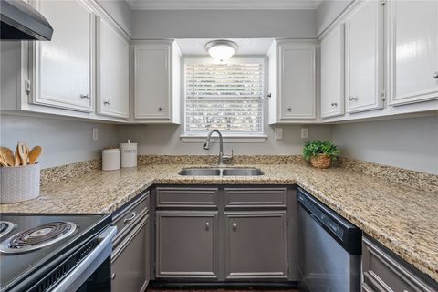Tiny photo for 3209 Chapel Court, Bryan, TX 77803 (MLS # 25010795)