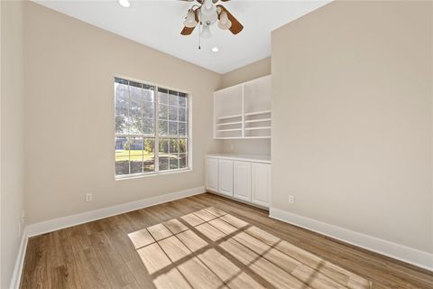Tiny photo for 417 W Morgan Street, Franklin, TX 77856 (MLS # 25012796)