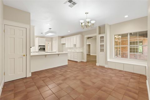 Tiny photo for 417 W Morgan Street, Franklin, TX 77856 (MLS # 25012796)