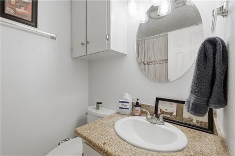 Tiny photo for 1614 Luza Street, Bryan, TX 77802 (MLS # 26006521)