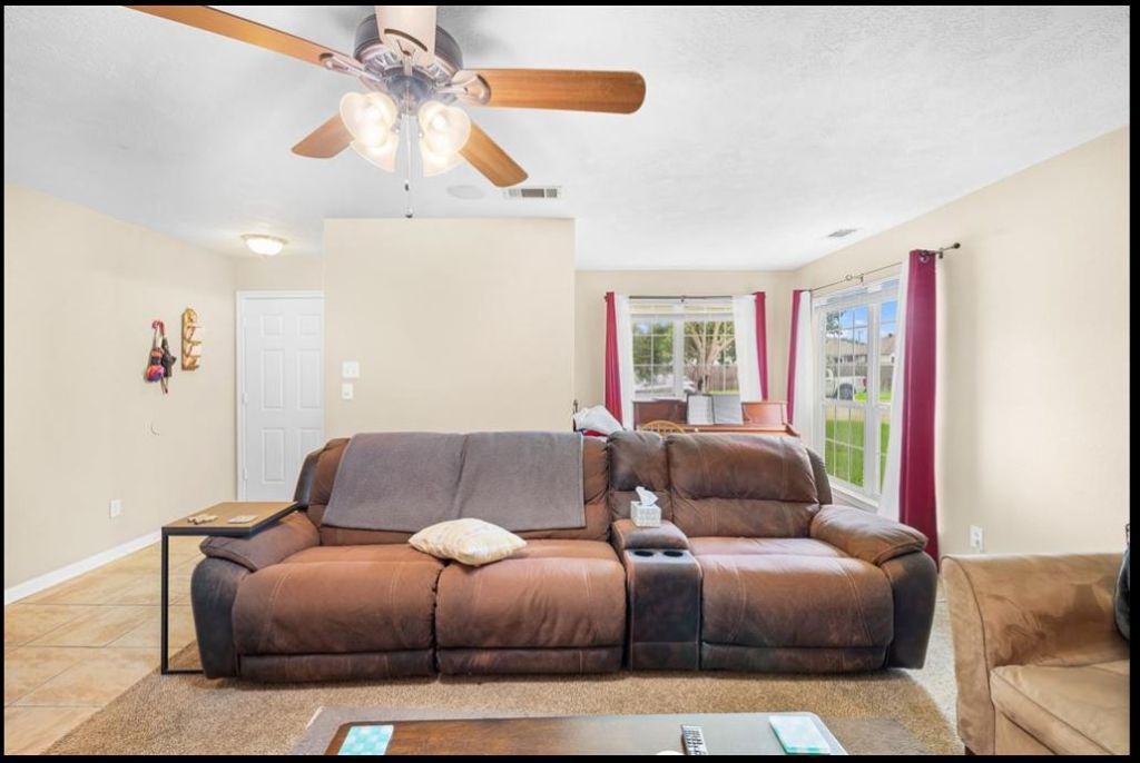 Photo of 3807 Meadow View Drive, College Station, TX 77845 (MLS # 26003380)