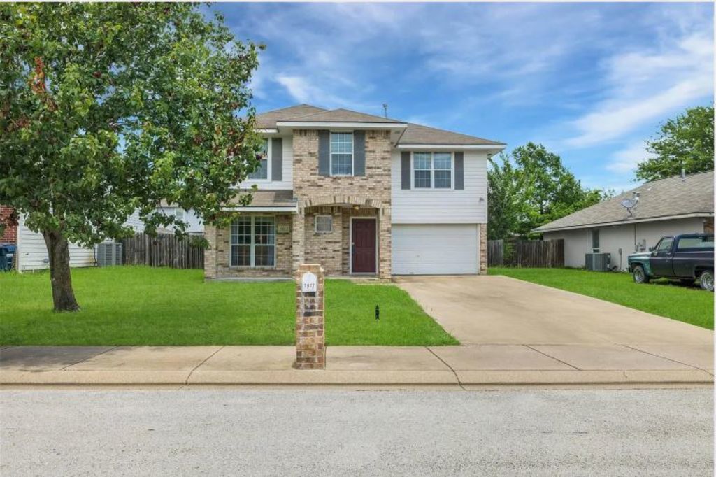 Photo of 3807 Meadow View Drive, College Station, TX 77845 (MLS # 26003380)