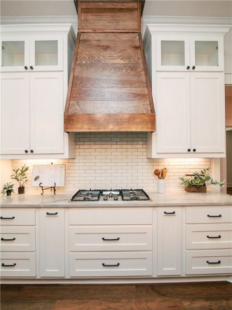 Tiny photo for 4246 Harding Way, Bryan, TX 77802 (MLS # 26000117)