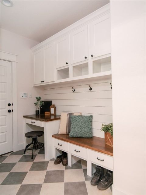 Tiny photo for 4246 Harding Way, Bryan, TX 77802 (MLS # 26000117)