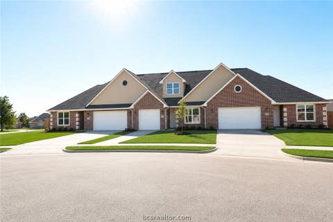 Photo of 2012 Reagan Court, Bryan, TX 77802 (MLS # 26008569)