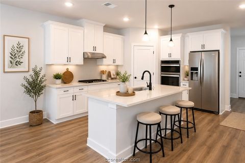Tiny photo for 2012 Reagan Court, Bryan, TX 77802 (MLS # 26008569)