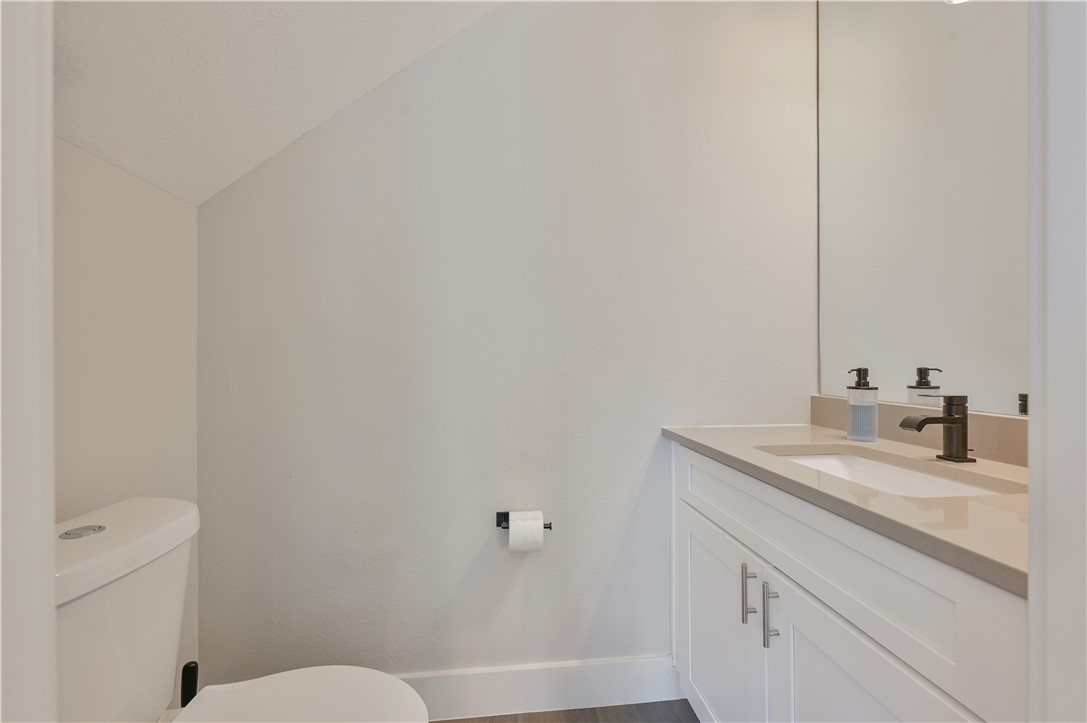 College Station, Texas 77840, United States, 4 Bedrooms Bedrooms, ,5 BathroomsBathrooms,Residential,Active,86088