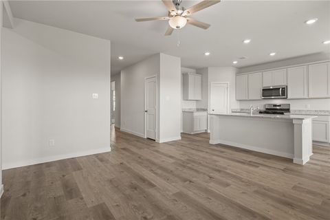 Tiny photo for 4521 Wisenbaker Way Way, Bryan, TX 77801 (MLS # 25010835)