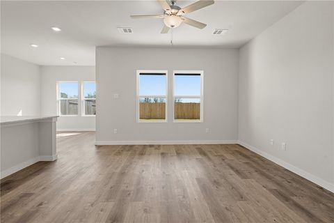 Tiny photo for 4521 Wisenbaker Way Way, Bryan, TX 77801 (MLS # 25010835)