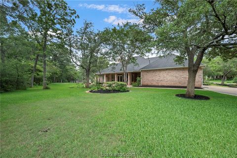 Tiny photo for 4701 Westminster Drive, Bryan, TX 77802 (MLS # 26005516)