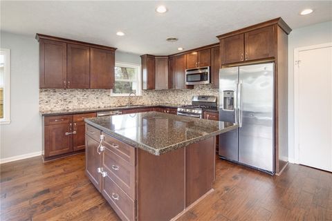 Tiny photo for 2118 Wayside Drive, Bryan, TX 77802 (MLS # 26002265)