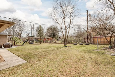 Tiny photo for 2118 Wayside Drive, Bryan, TX 77802 (MLS # 26002265)