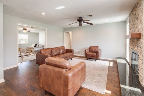 Tiny photo for 2118 Wayside Drive, Bryan, TX 77802 (MLS # 26002265)