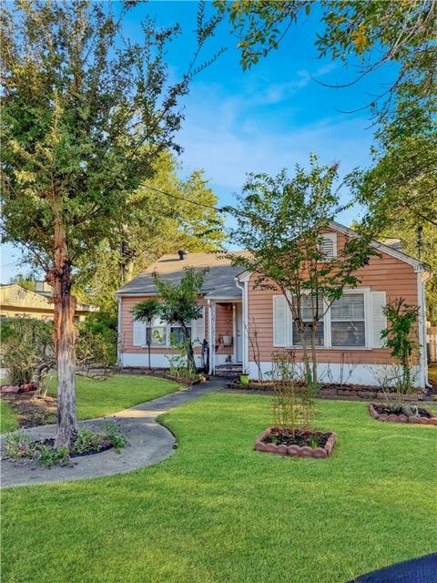 Photo of 203 Dellwood Street, Bryan, TX 77801 (MLS # 25011224)