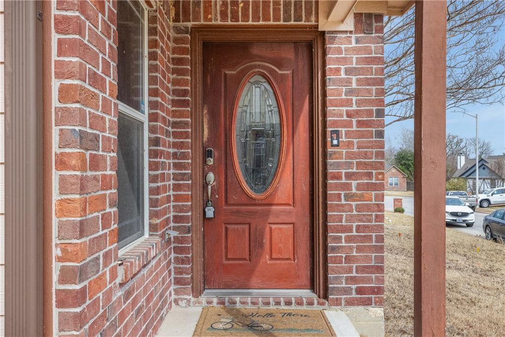 Photo of 2108 Miana Court Ct, Bryan, TX 77807 (MLS # 26001033)