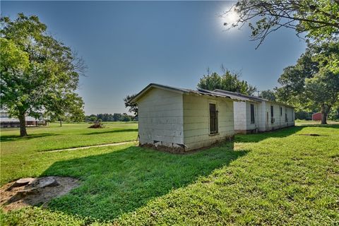 Tiny photo for 510 N Dallas Street, Bremond, TX 76629 (MLS # 26001930)