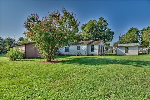 Tiny photo for 510 N Dallas Street, Bremond, TX 76629 (MLS # 26001930)