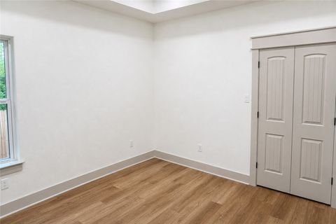 Tiny photo for 911 Harlem Lane, Bryan, TX 77803 (MLS # 26009156)