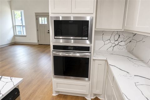 Tiny photo for 911 Harlem Lane, Bryan, TX 77803 (MLS # 26009156)