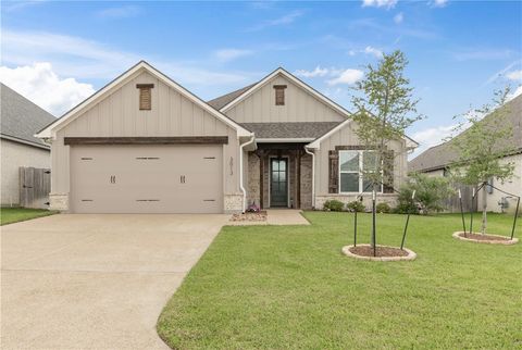 Photo of 3013 Teller Drive, Bryan, TX 77808 (MLS # 25011451)