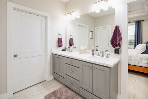 Tiny photo for 10323 Whiskey River Road, Bryan, TX 77808 (MLS # 26000764)