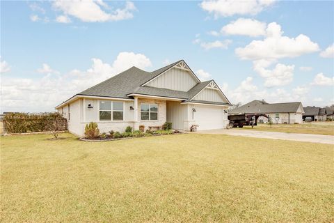 Tiny photo for 10323 Whiskey River Road, Bryan, TX 77808 (MLS # 26000764)