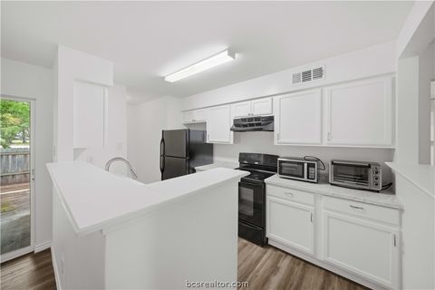 Tiny photo for 2800 Longmire Drive #28, College Station, TX 77845 (MLS # 26005702)
