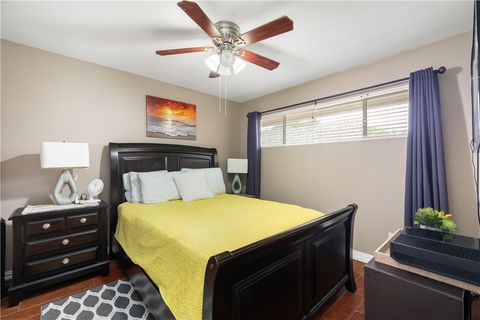 Tiny photo for 12600 Melville Drive #326B, Montgomery, TX 77356 (MLS # 26003371)