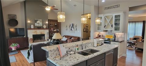 Tiny photo for 3104 Stonewood Drive, Franklin, TX 77856 (MLS # 25013045)