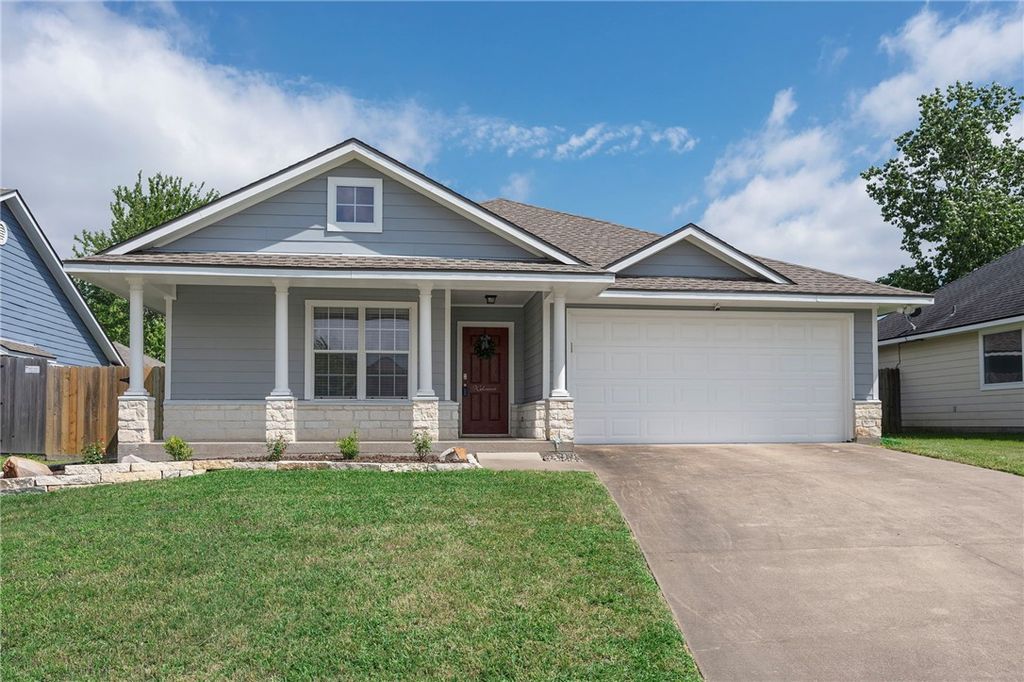 Photo of 2705 Lynnwood CT, Bryan, TX 77807 (MLS # 26005473)