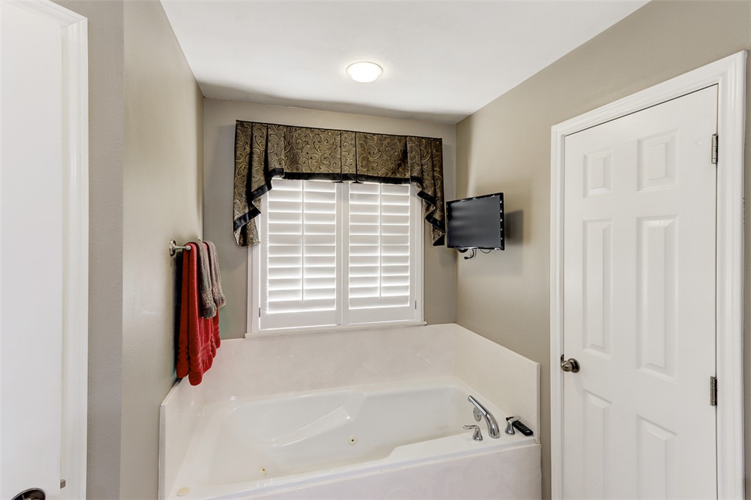 College Station, Texas 77845, United States, 3 Bedrooms Bedrooms, ,2 BathroomsBathrooms,Residential,Pending,21265