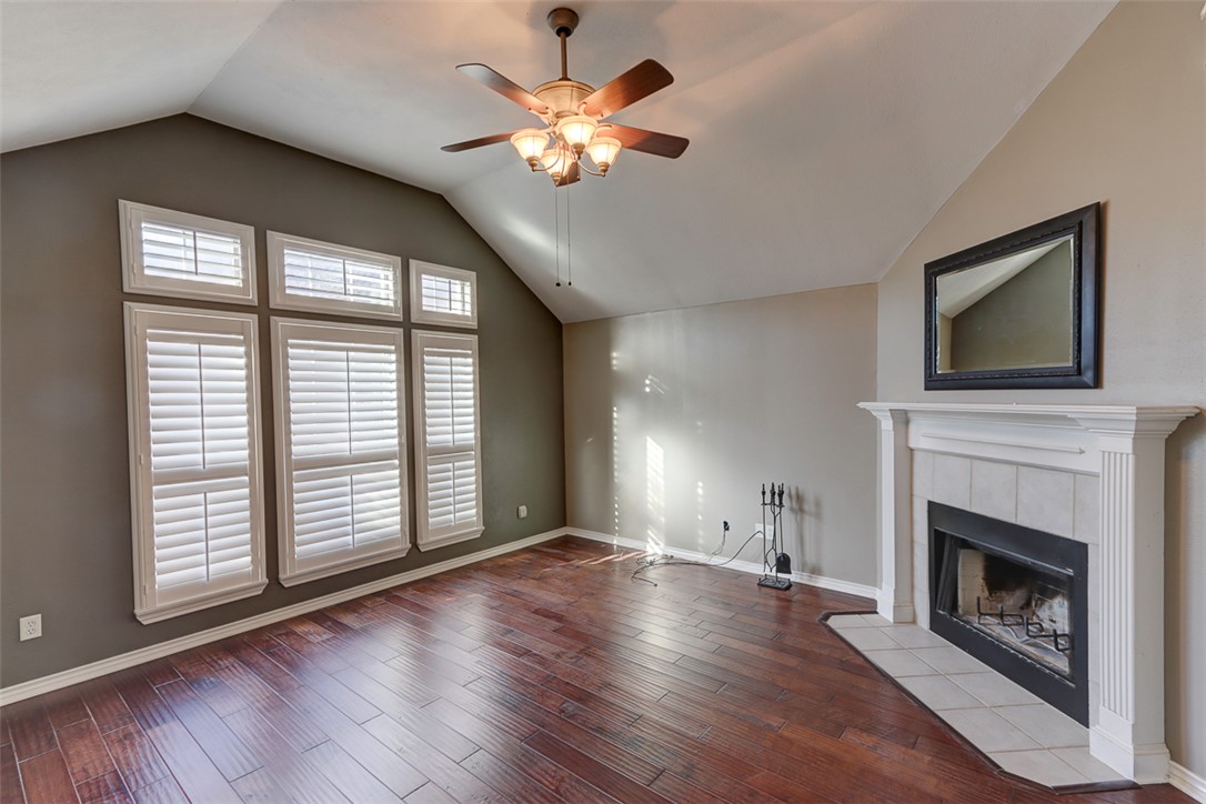 College Station, Texas 77845, United States, 3 Bedrooms Bedrooms, ,2 BathroomsBathrooms,Residential,Pending,21265