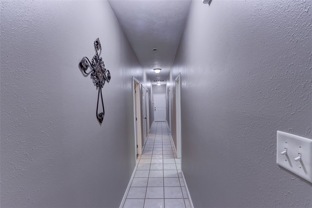 College Station, Texas 77845, United States, 3 Bedrooms Bedrooms, ,2 BathroomsBathrooms,Residential,Pending,21265