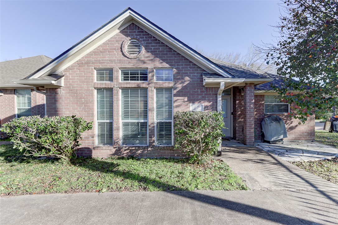 College Station, Texas 77845, United States, 3 Bedrooms Bedrooms, ,2 BathroomsBathrooms,Residential,Pending,21265