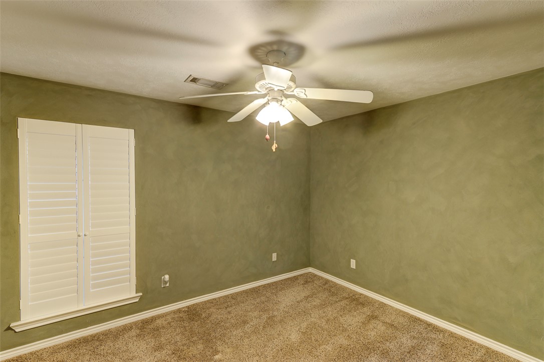 College Station, Texas 77845, United States, 3 Bedrooms Bedrooms, ,2 BathroomsBathrooms,Residential,Pending,21265