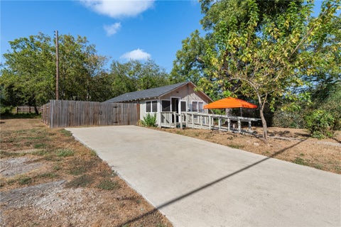 Photo of 1211 W 18th Street, Bryan, TX 77803 (MLS # 26010982)