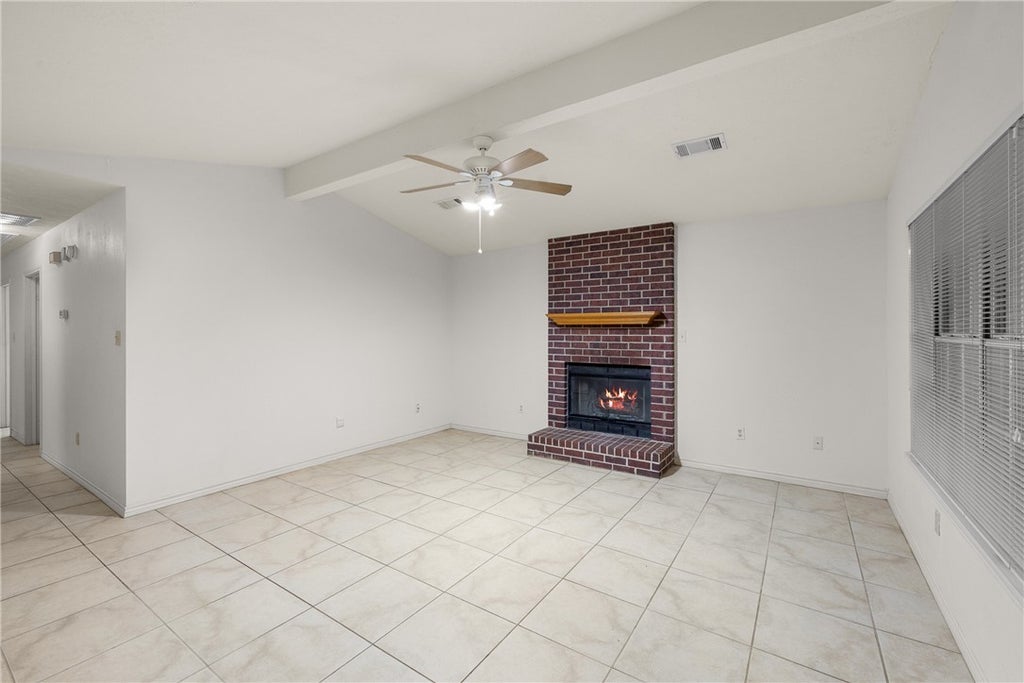 Photo of 2209 Emerald Drive, Bryan, TX 77803 (MLS # 26011964)