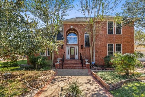 Photo of 2110 Bent Oak Street, College Station, TX 77845 (MLS # 25011070)