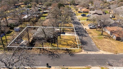 Tiny photo for 2212 Teton Drive, Bryan, TX 77803 (MLS # 26002198)